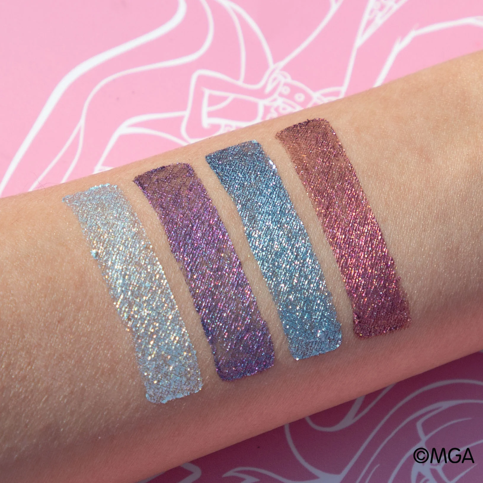 Bratz Chrome Queenz Pencil Liner - Image 3