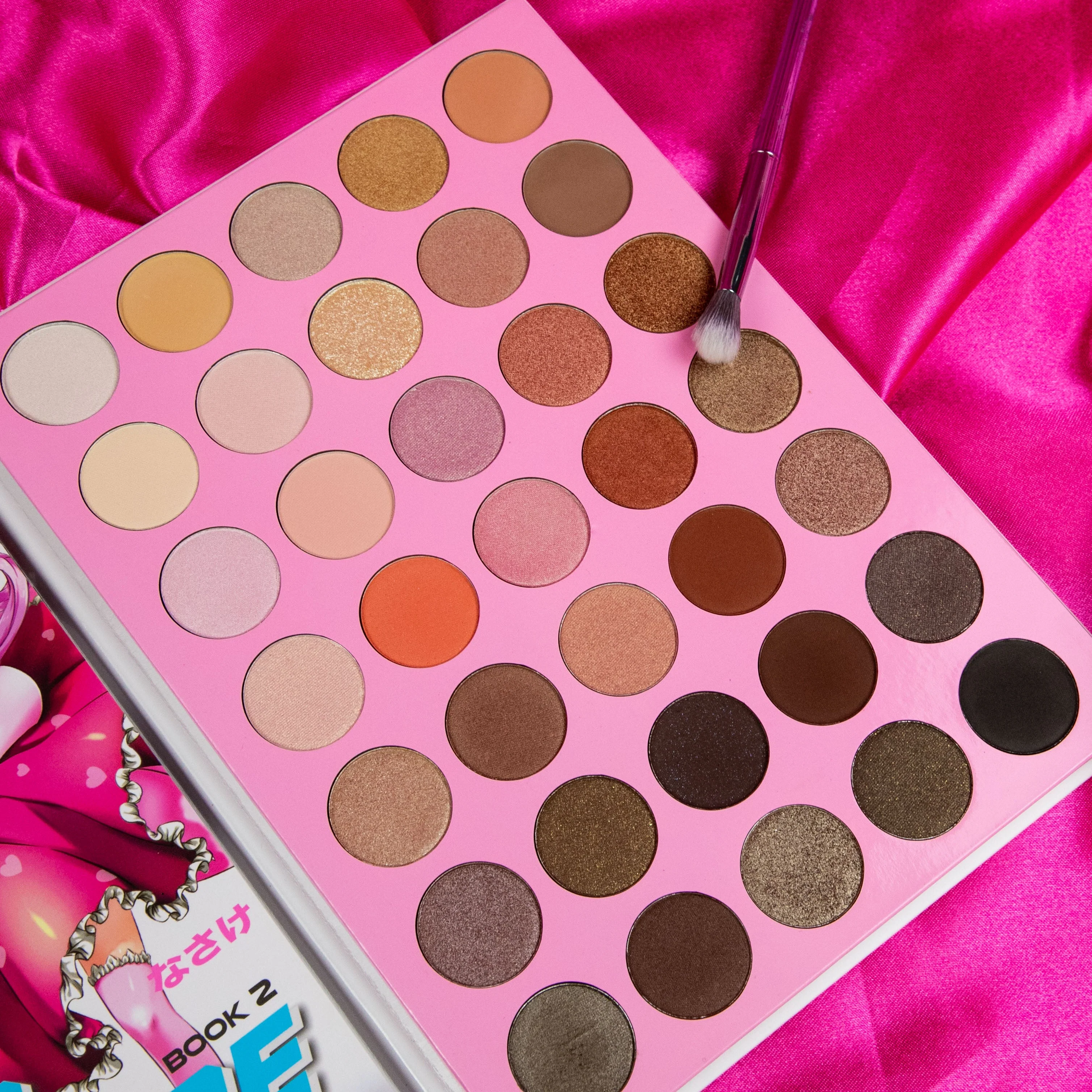 Book 2 (Manga Anime) 35 Eyeshadow Palette Display Set, 12 pcs - Image 3